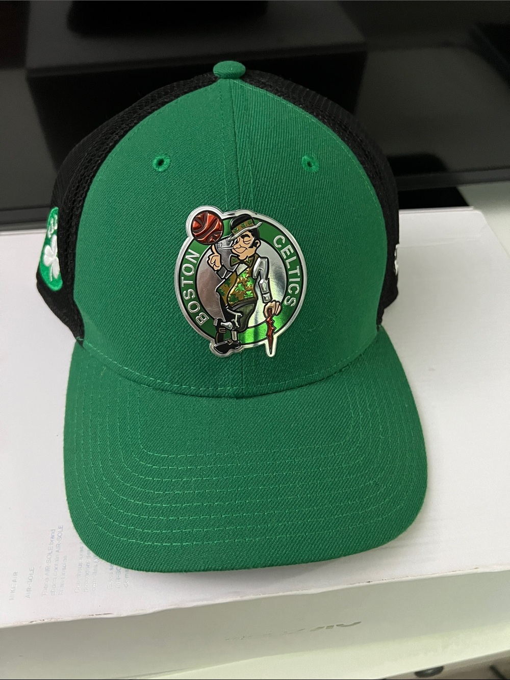 New Era Boston Celtics Green and Black Mesh Snapback Hat